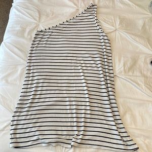 Women’s swimsuit cover up